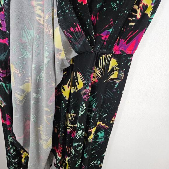 BCBGMaxAzria Sleeveless V-Neck Stretch Colorful Floral Faux Wrap Dress Sz Medium - Picture 4 of 7